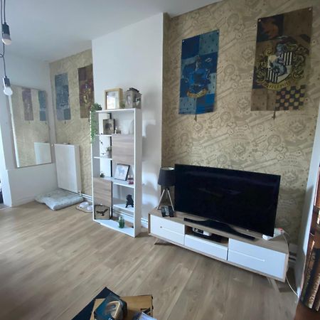 Appartement Hyper Centre Reims Le Gite Du Sorcier Exterior photo