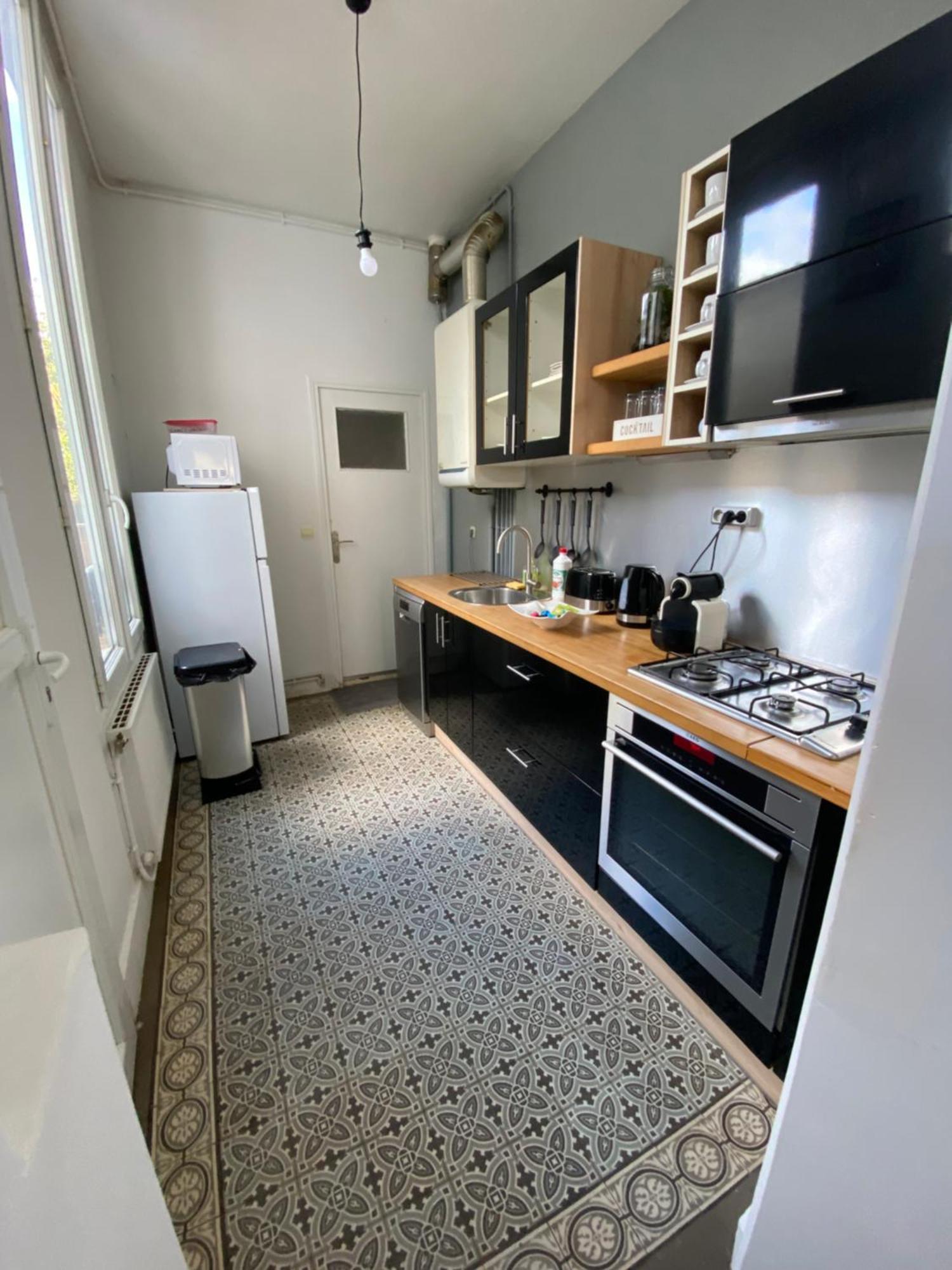 Appartement Hyper Centre Reims Le Gite Du Sorcier Exterior photo